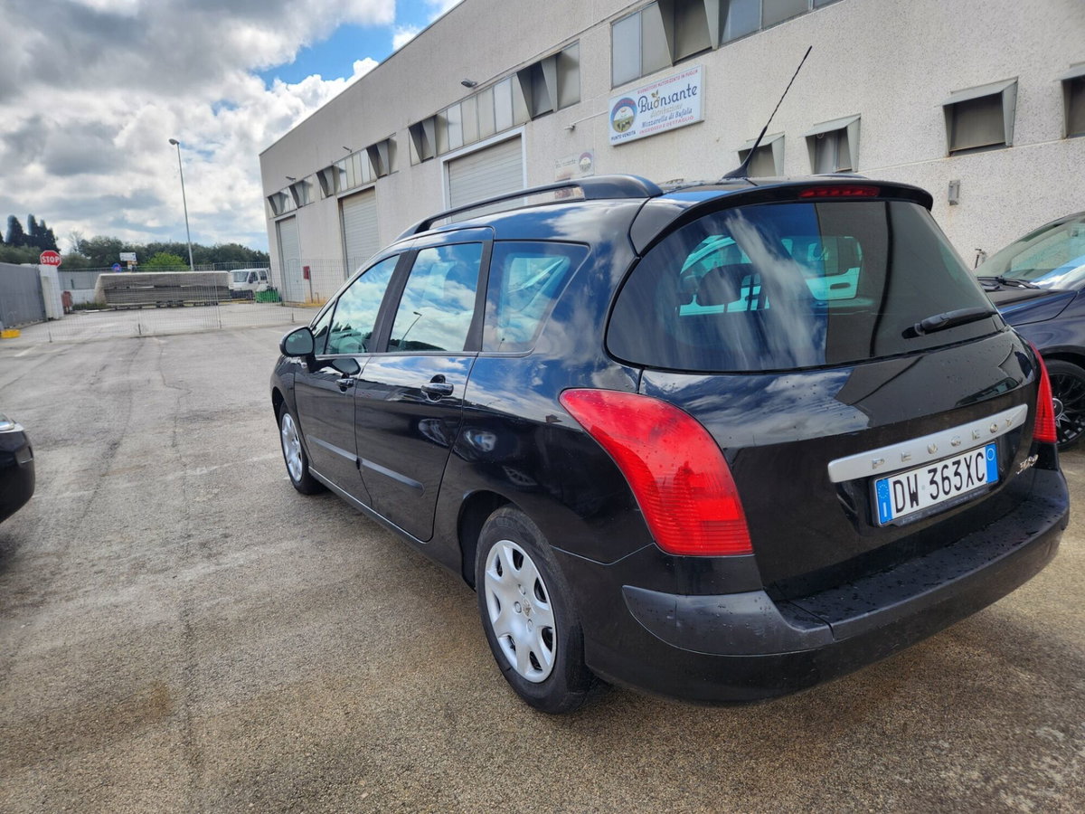 Peugeot 308 SW 1.6 HDi 90CV Ciel Premium (4)