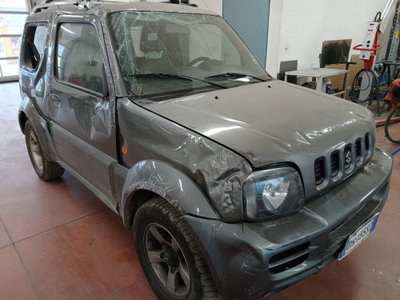 Suzuki Jimny 1.3i 16V cat 4WD JLX (2)