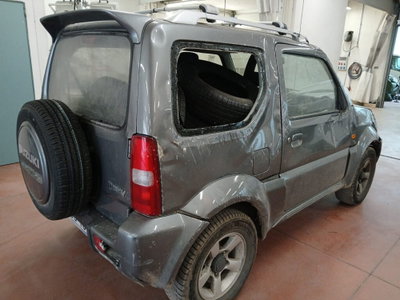 Suzuki Jimny 1.3i 16V cat 4WD JLX (4)