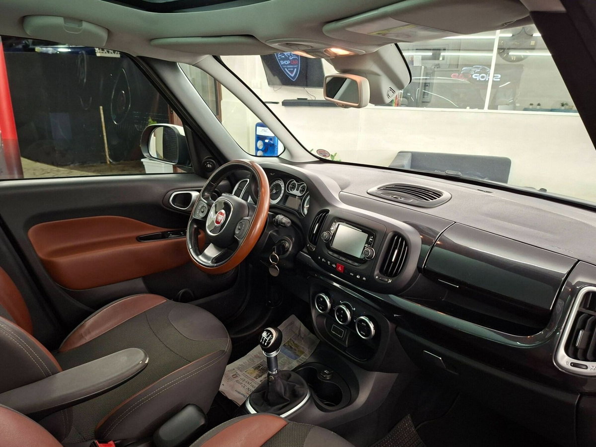 Fiat 500L 1.6 Multijet 120 CV Trekking (7)