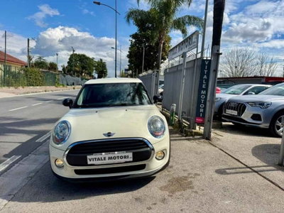 MINI Mini 1.2 One 75 CV (2)