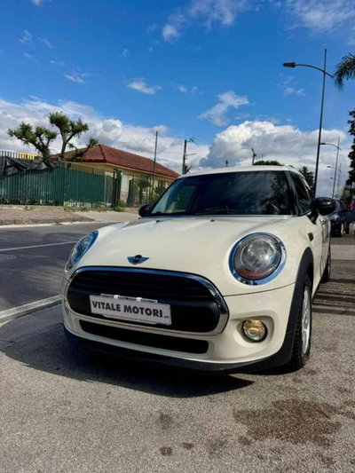 MINI Mini 1.2 One 75 CV (4)