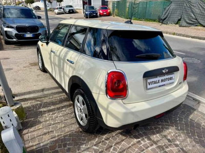 MINI Mini 1.2 One 75 CV (8)
