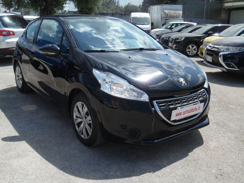 Peugeot 208 VTi 82 CV 3 porte Allure