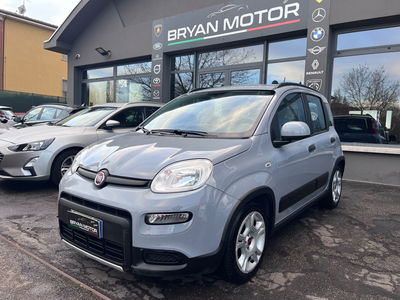 Fiat Panda 1.0 FireFly S&S Hybrid City Life usata