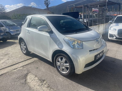 Toyota iQ 1.0 Sol