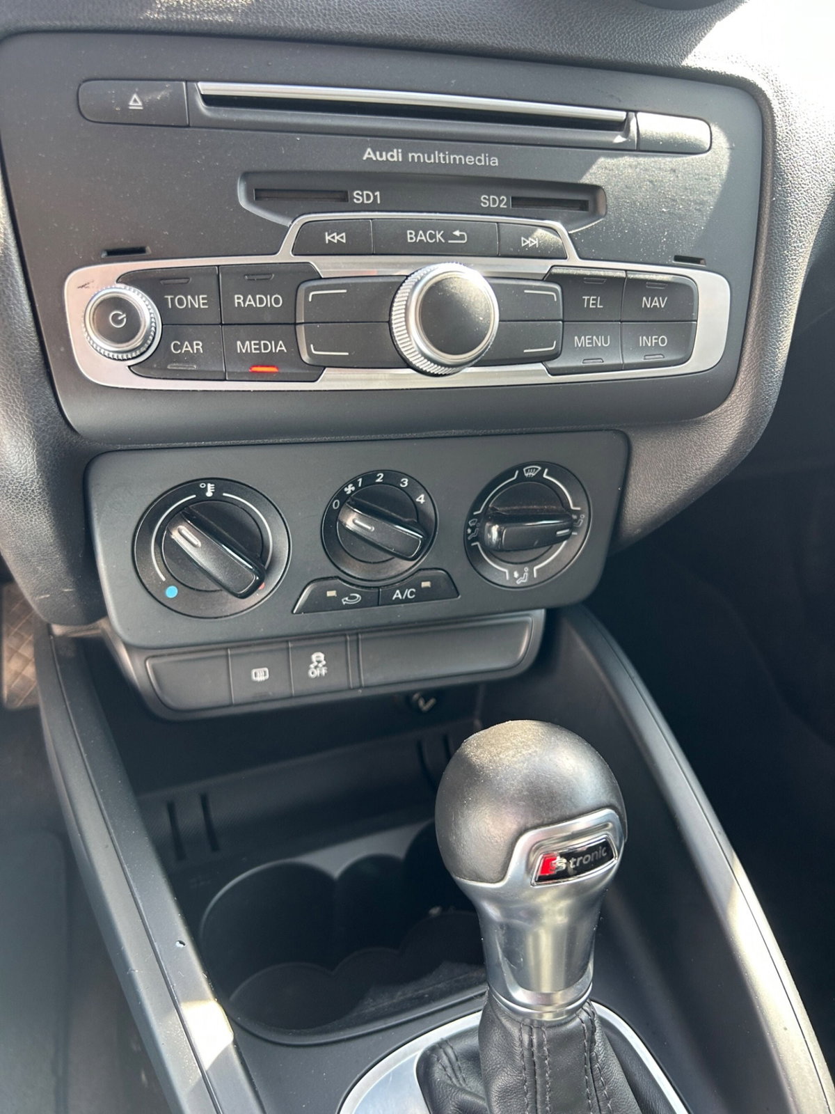 Audi A1 1.4 TDI ultra S tronic Metal (14)