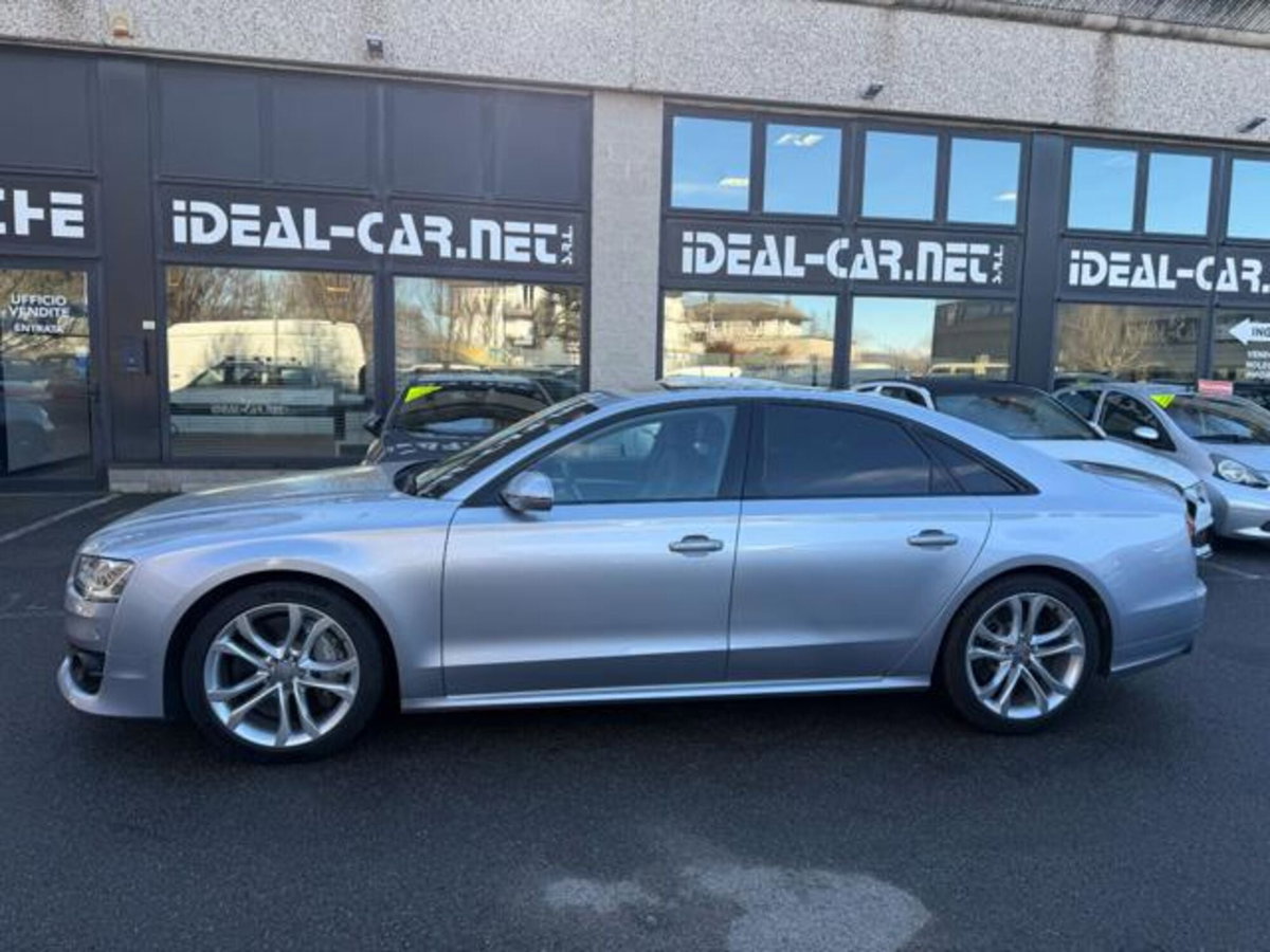 Audi S8 4.0 TFSI quattro tiptronic plus (2)