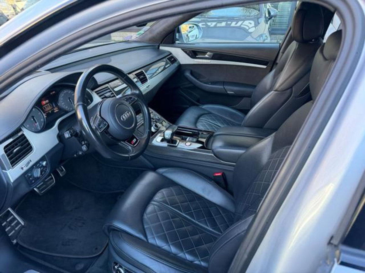 Audi S8 4.0 TFSI quattro tiptronic plus (6)