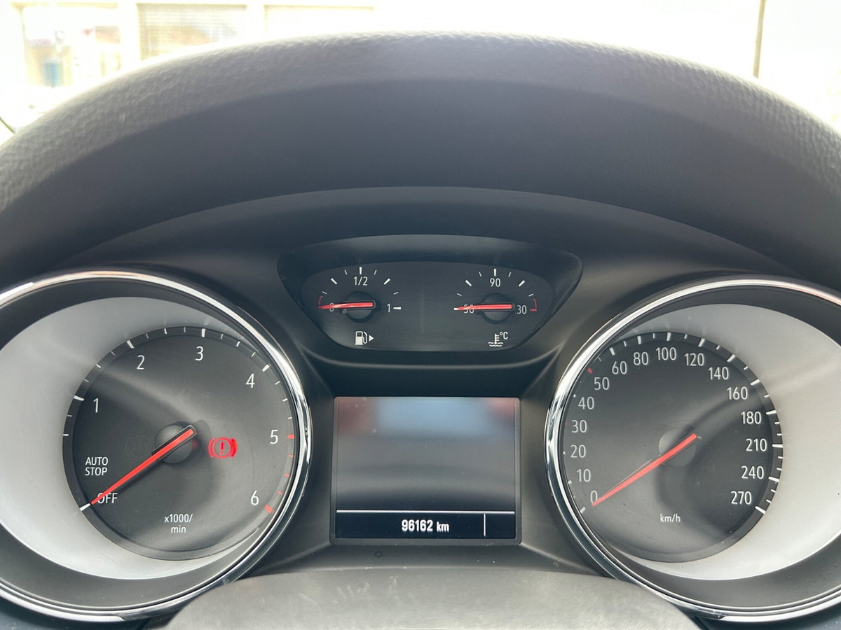 Opel Astra 1.6 CDTi 110CV Start&Stop 5 porte Innovation (16)
