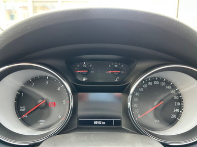 Opel Astra 1.6 CDTi 110CV Start&Stop 5 porte Innovation (16)