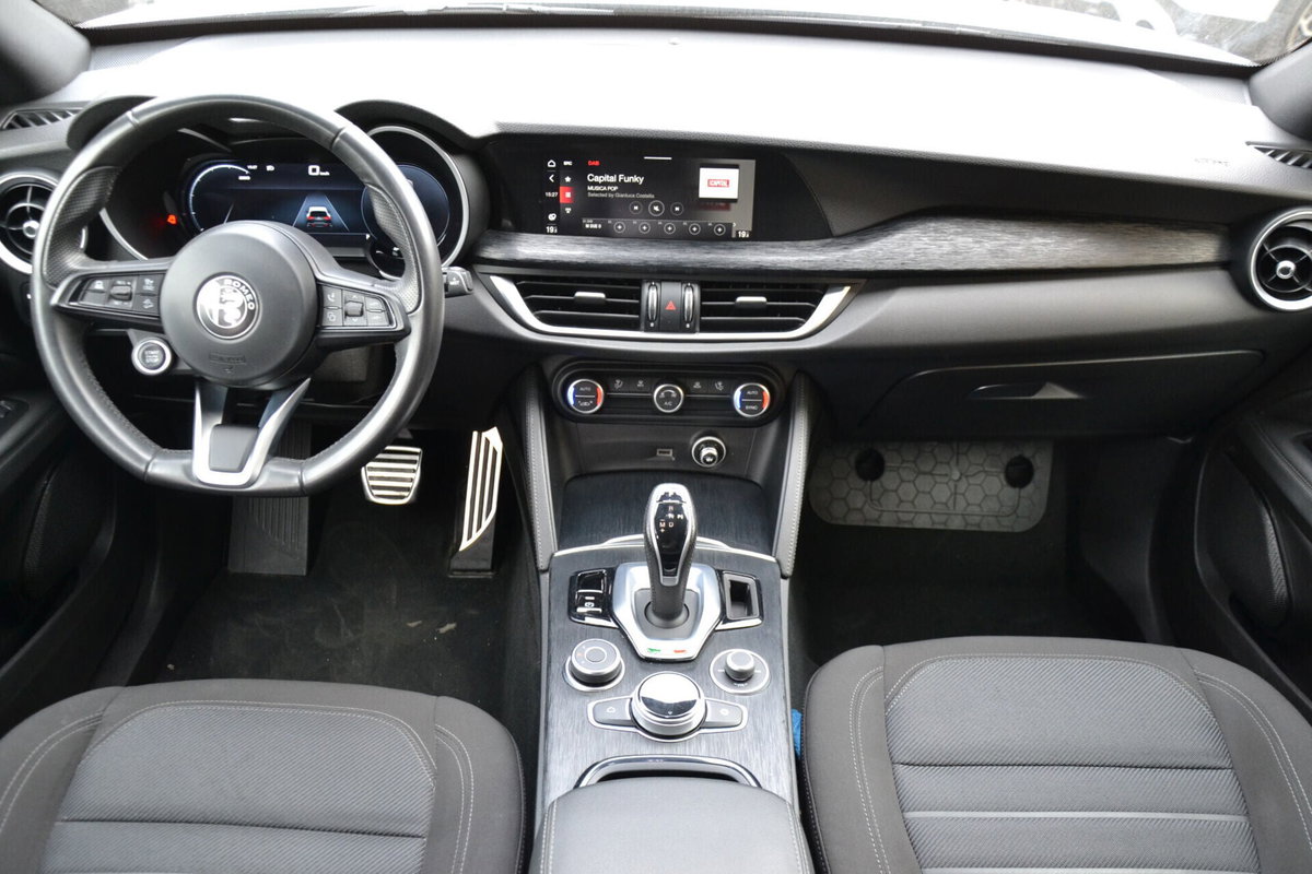 Alfa Romeo Stelvio Stelvio 2.2 Turbodiesel 210 CV AT8 Q4 Super (7)