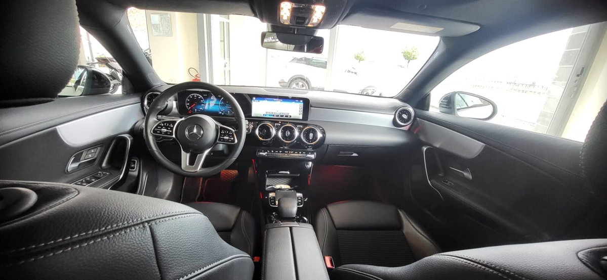 Mercedes-Benz CLA 180 d Automatic Premium (12)