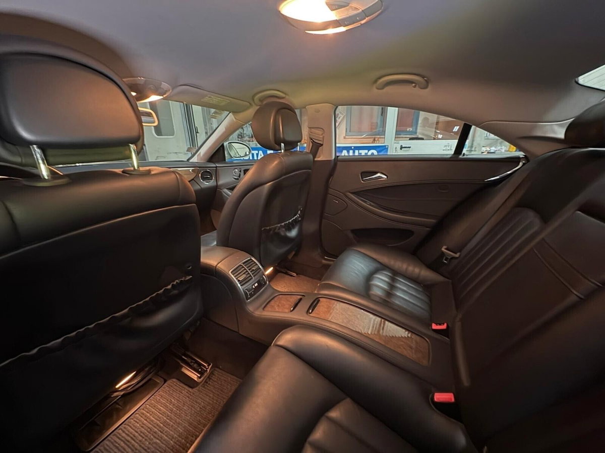 Mercedes-Benz CLS 320 CDI Sport (14)