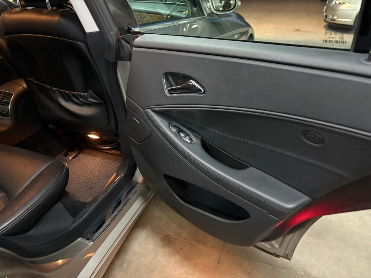 Mercedes-Benz CLS 320 CDI Sport (16)
