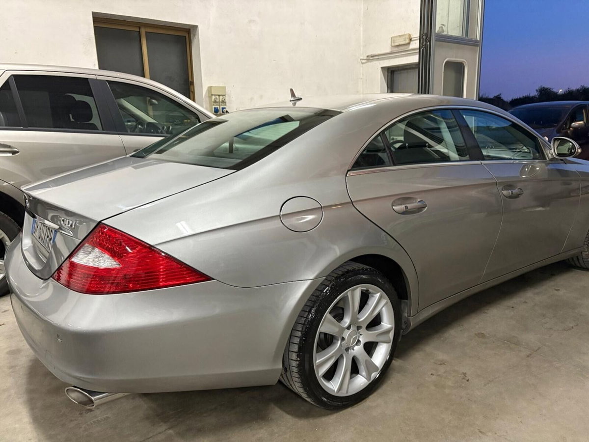 Mercedes-Benz CLS 320 CDI Sport (3)