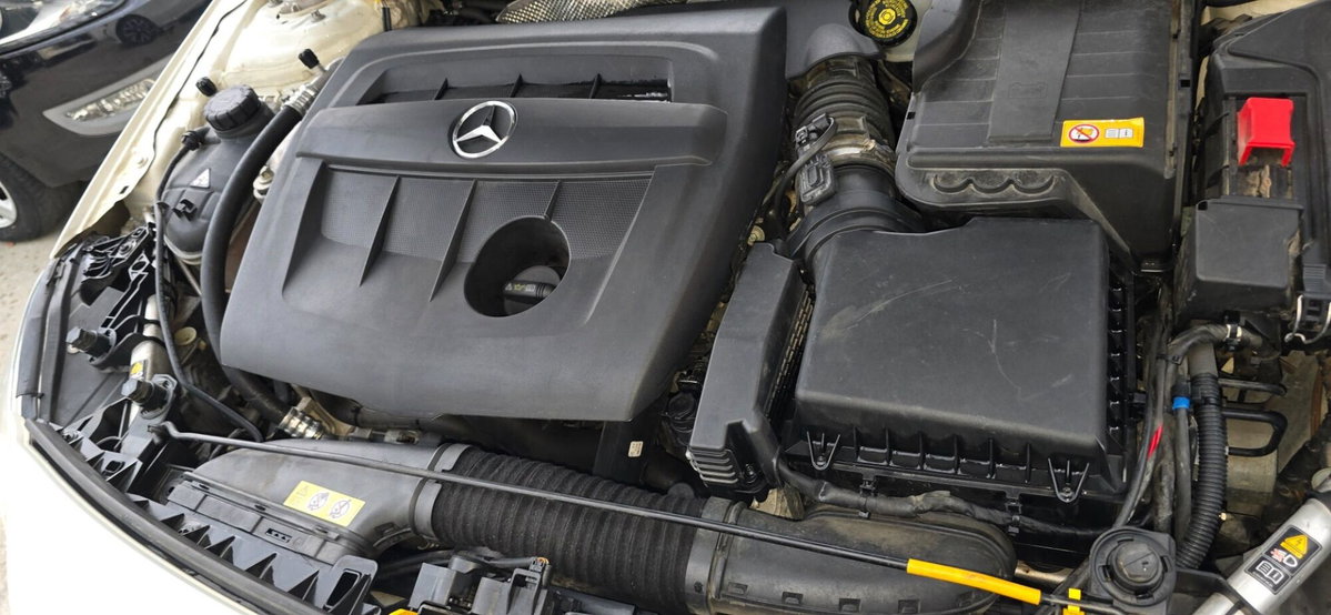 Mercedes-Benz Classe A 180 d Automatic Premium (10)