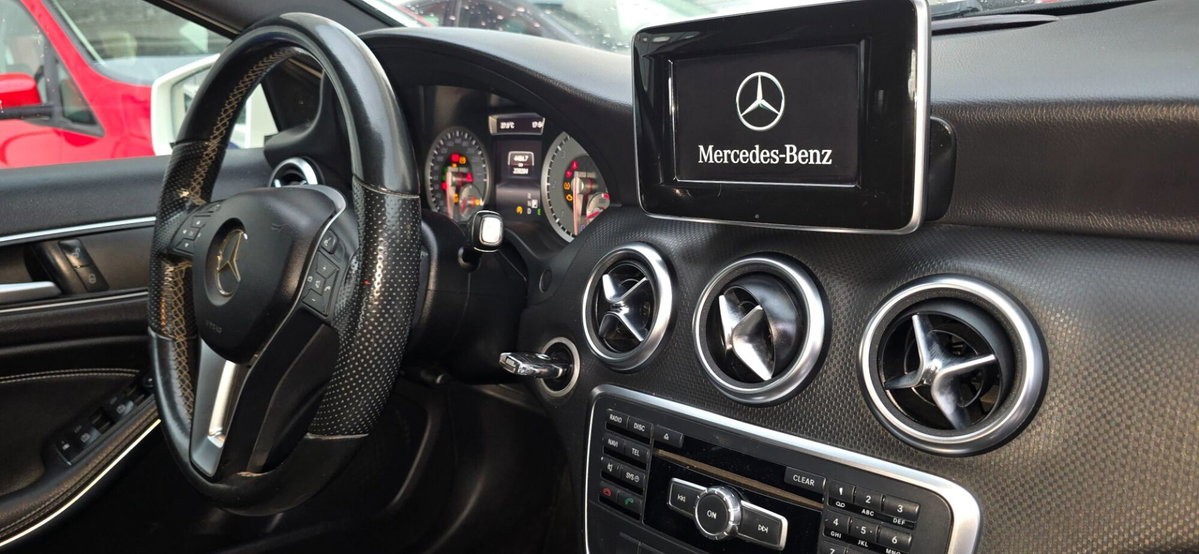 Mercedes-Benz Classe A 180 d Automatic Premium (16)