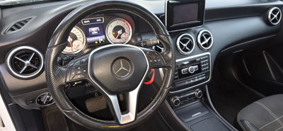 Mercedes-Benz Classe A 180 d Automatic Premium (6)