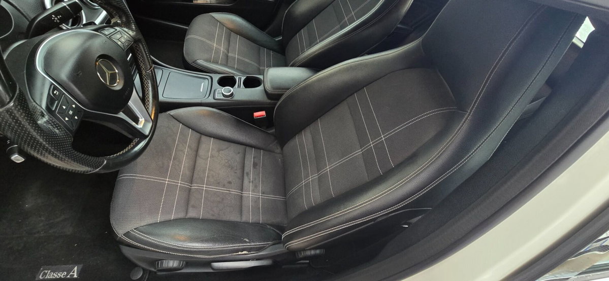Mercedes-Benz Classe A 180 d Automatic Premium (8)