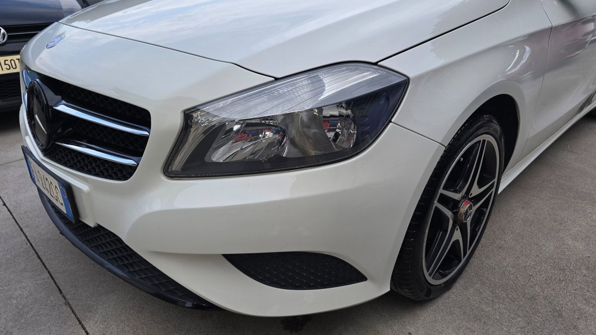Mercedes-Benz Classe A 180 d Automatic Premium (11)