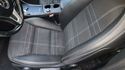 Mercedes-Benz Classe A 180 d Automatic Premium (13)