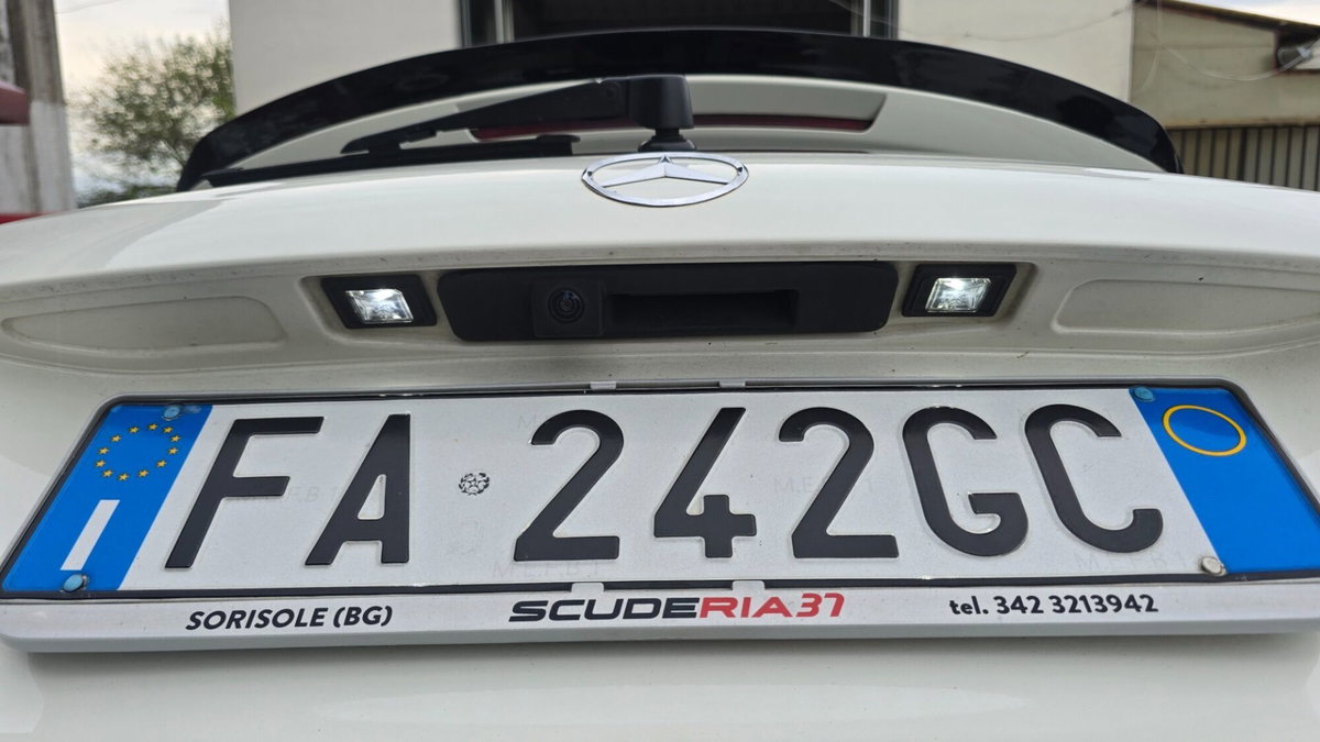 Mercedes-Benz Classe A 180 d Automatic Premium (18)