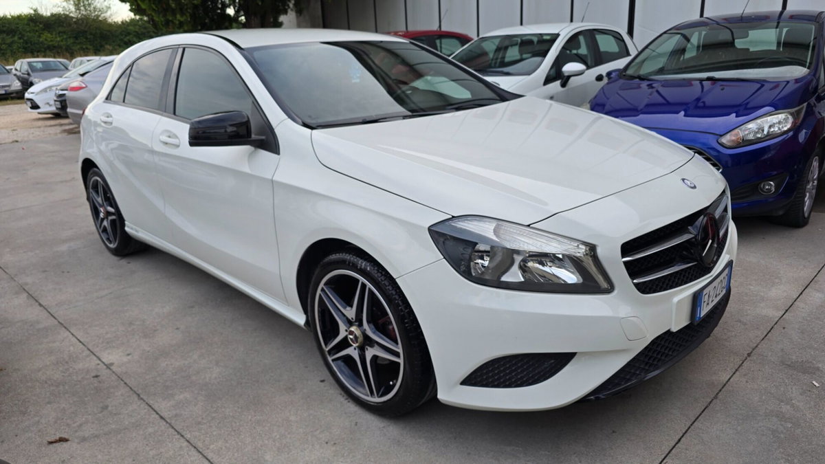 Mercedes-Benz Classe A 180 d Automatic Premium (6)