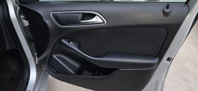 Mercedes-Benz Classe B 180 CDI Sport (15)