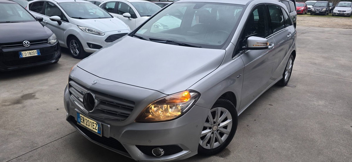 Mercedes-Benz Classe B 180 CDI Sport (7)
