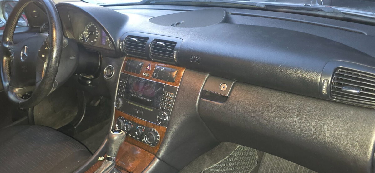 Mercedes-Benz Classe C 200 CDI cat Elegance (17)