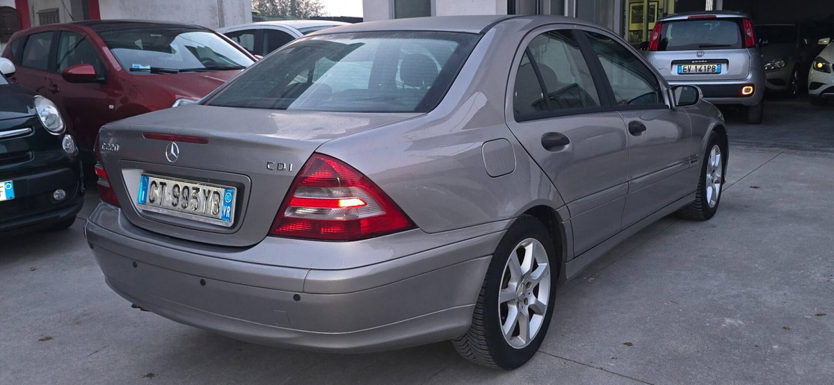 Mercedes-Benz Classe C 200 CDI cat Elegance (5)