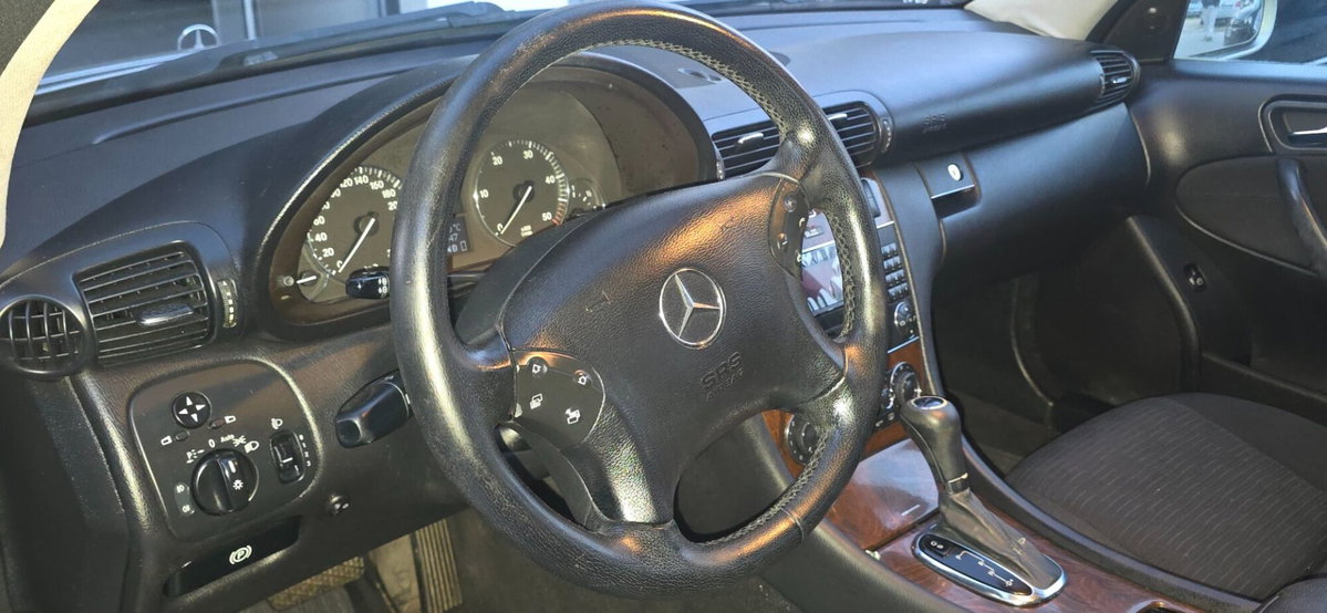 Mercedes-Benz Classe C 200 CDI cat Elegance (8)