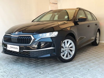 Skoda Octavia Station Wagon 2.0 tdi Selection 150cv dsg usata