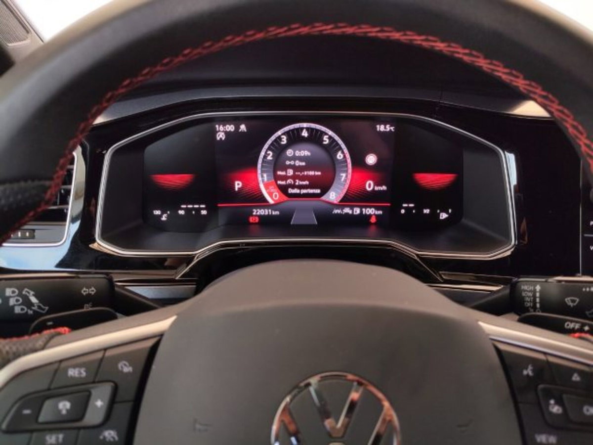 Volkswagen Polo 2.0 tsi GTI dsg (14)