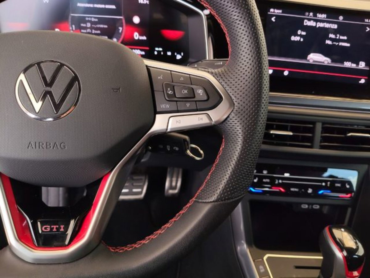 Volkswagen Polo 2.0 tsi GTI dsg (20)
