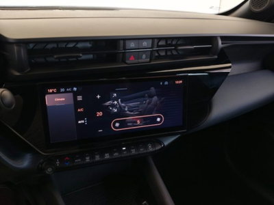 Alfa Romeo Junior 1.2 ibrida 145cv edct6 (12)