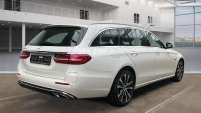 Mercedes-Benz Classe E Station Wagon 300 de Auto EQ-Power Business Sport (3)