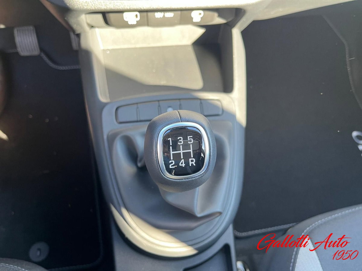 Hyundai i10 1.0 mpi Connectline 63cv (11)