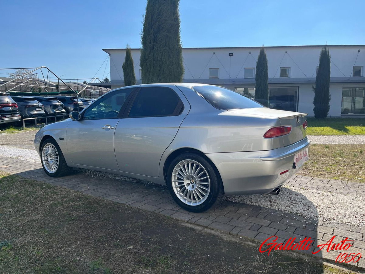 Alfa Romeo 156 SportWagon 2.5 V6 24V Sportwagon Distinctive (2)
