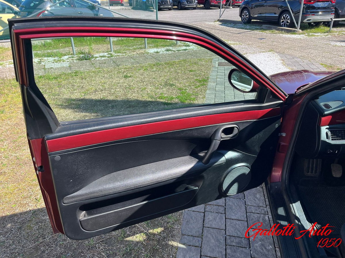 Fiat Coupé 1.8 i.e. 16V (16)