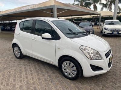 Suzuki Splash 1.0 VVT L (2)