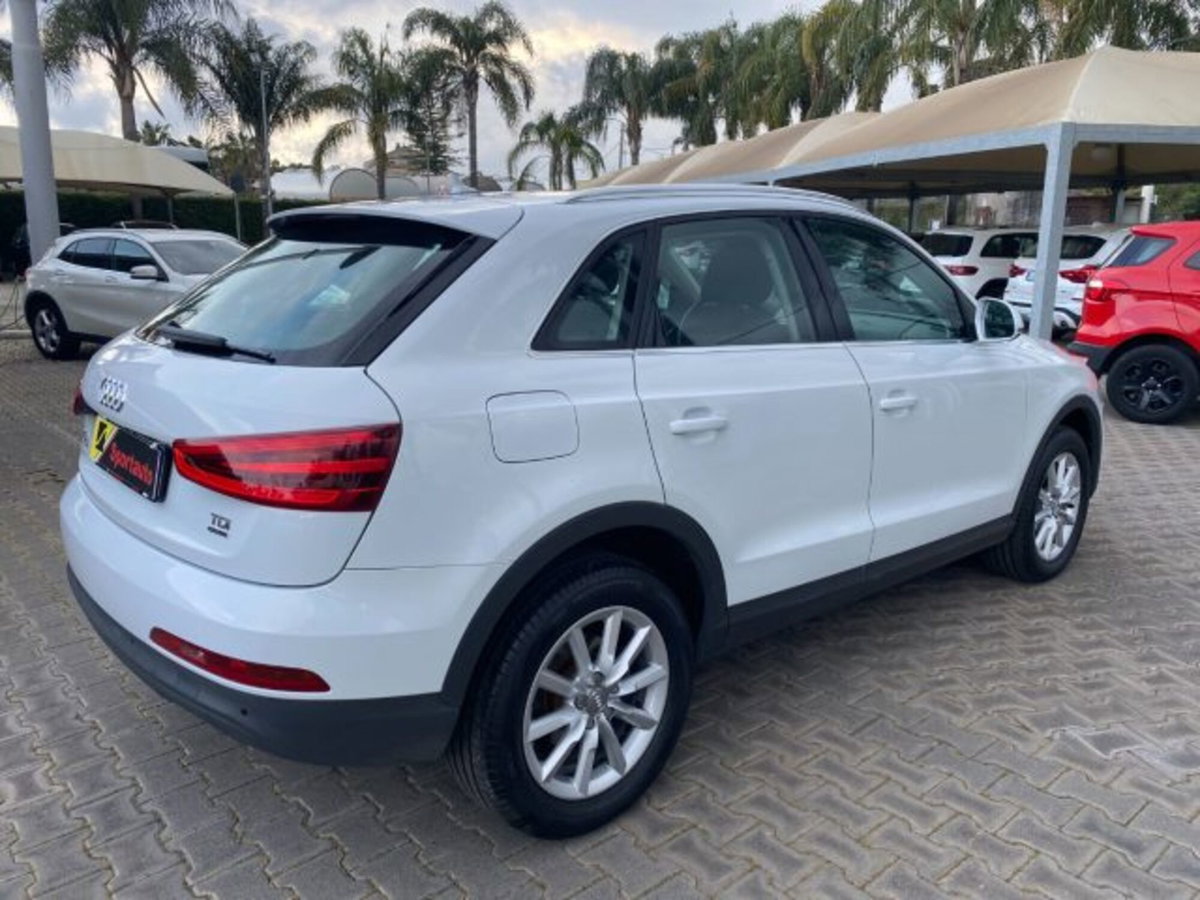 Audi Q3 2.0 TDI 177 CV quattro S tronic Advanced Plus (4)