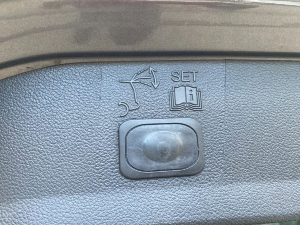 Ford Kuga 2.0 TDCI 150 CV S&S 4WD Powershift Titanium (18)