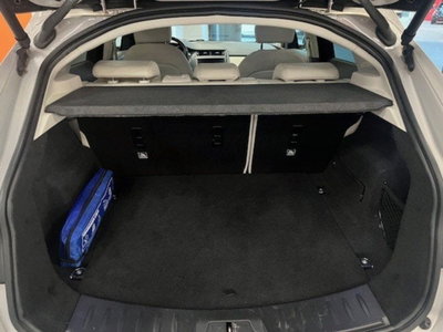 Jaguar E-Pace 2.0D 150 CV R-Dynamic S (14)