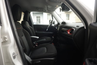 Jeep Renegade 2.0 Mjt 170CV 4WD Active Drive Low Trailhawk (11)