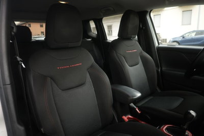 Jeep Renegade 2.0 Mjt 170CV 4WD Active Drive Low Trailhawk (6)