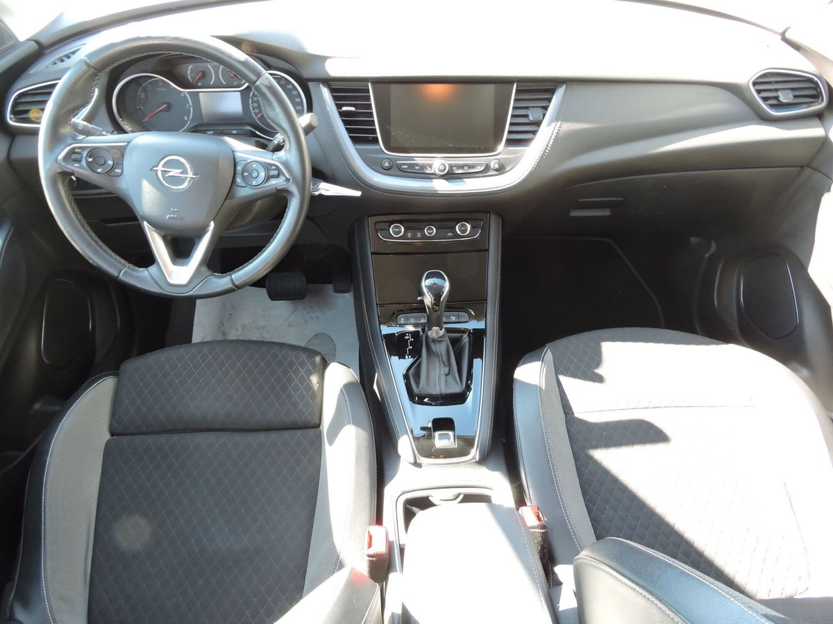 Opel Grandland X 1.5 diesel Ecotec Start&Stop Innovation (11)