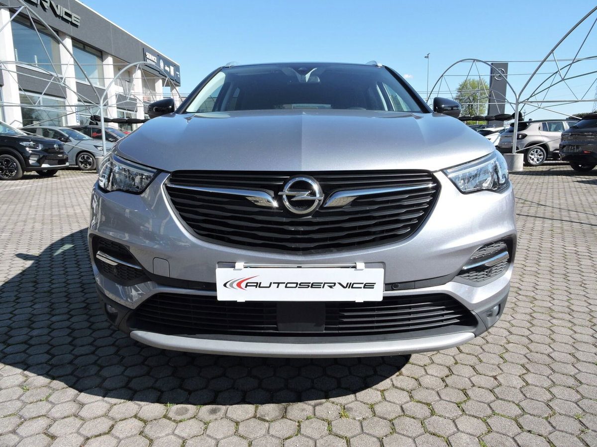 Opel Grandland X 1.5 diesel Ecotec Start&Stop Innovation (2)