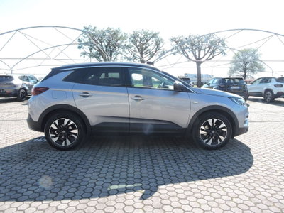 Opel Grandland X 1.5 diesel Ecotec Start&Stop Innovation (4)